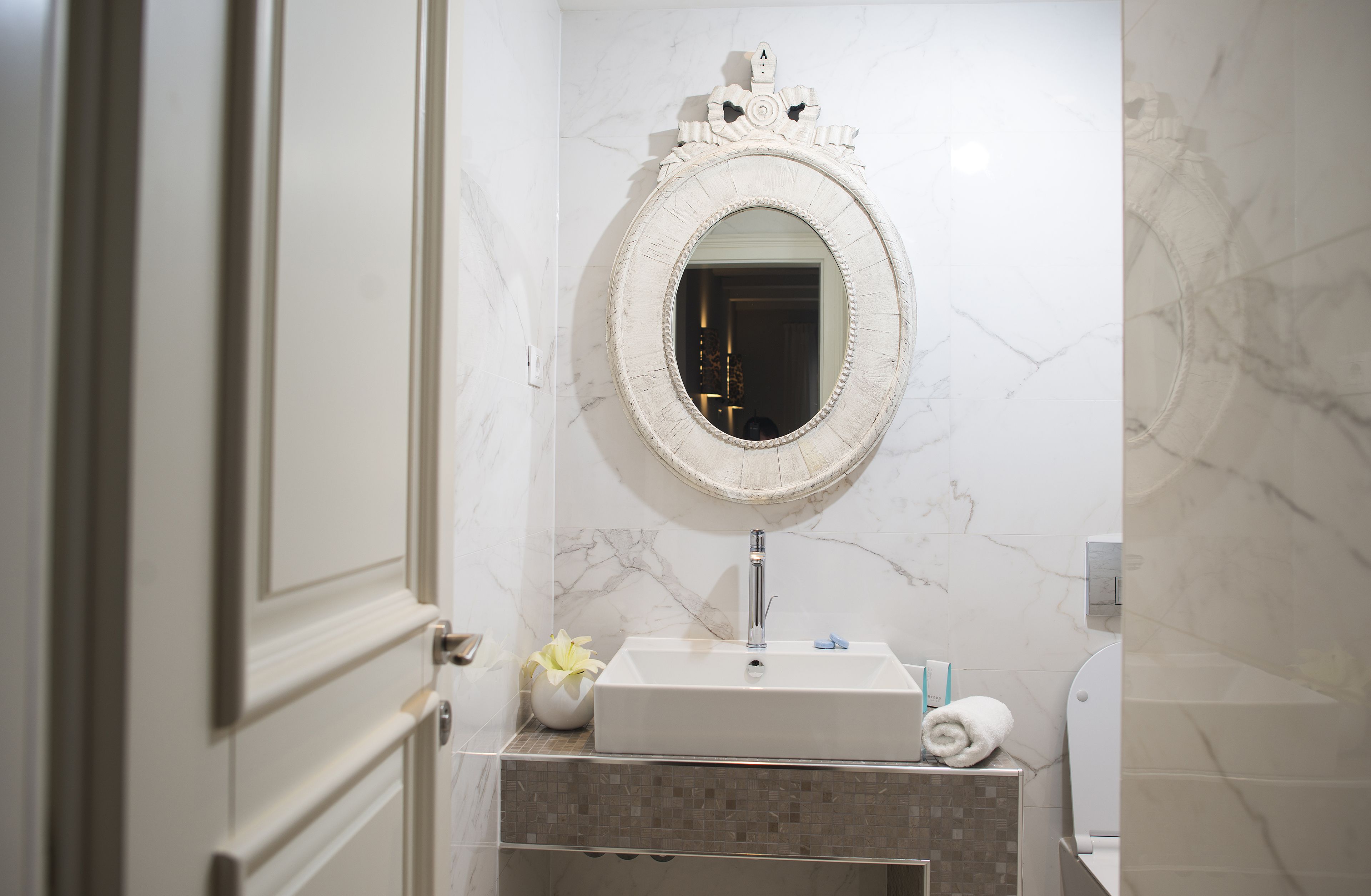 deluxe apartment, 1 bedroom | bathroom | designer toiletries, hair dryer, bathrobes, slippers