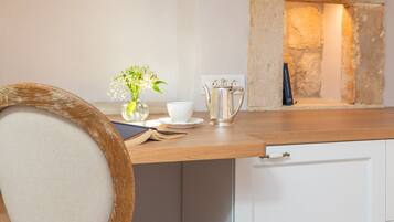 Deluxe Room, Annex Building (Attic) | Premium bedding, free WiFi, bed sheets