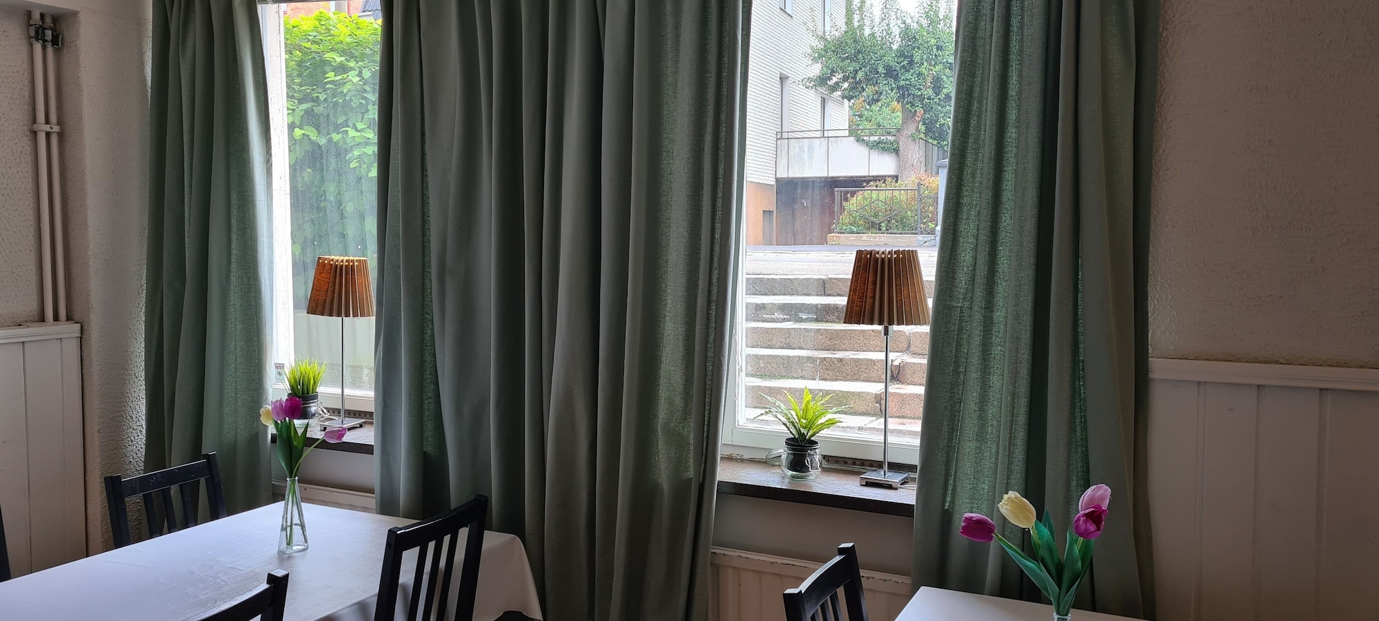 2 Star Hotels