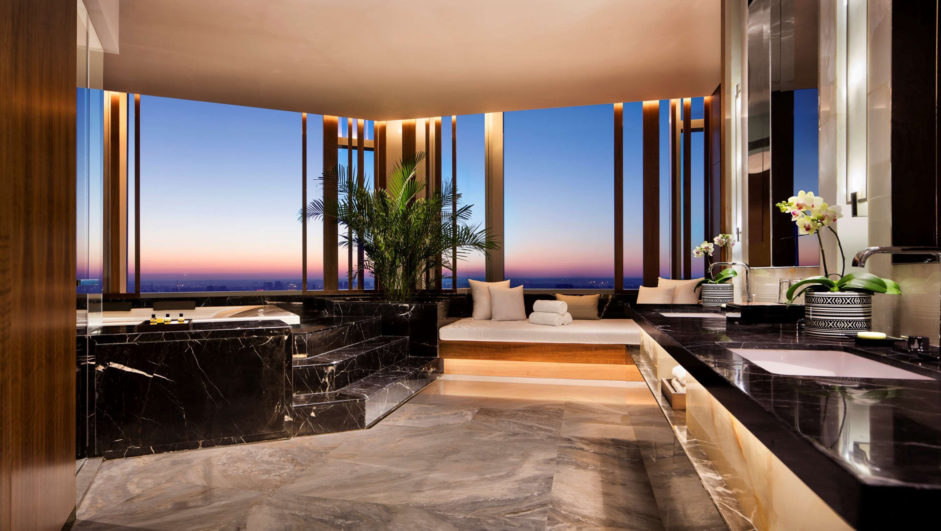 separate bathtub and shower, rainfall showerhead, free toiletries