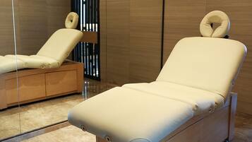 Body treatments, hydrotherapy, aromatherapy, deep-tissue massages