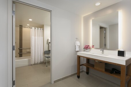 Hyatt Place San Juan - Image 19