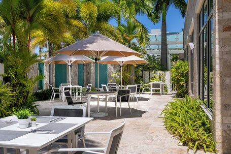 Hyatt Place San Juan - Image 13