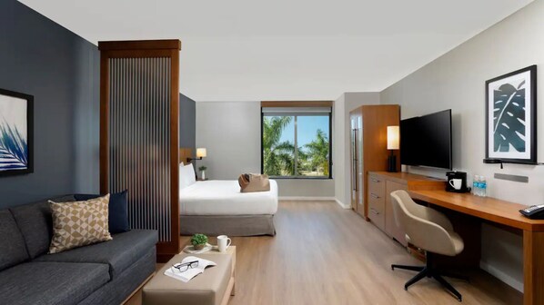 Room, 1 King Bed with Sofa bed, Accessible (Shower) | Premium bedding, pillowtop beds, in-room safe, desk