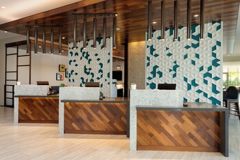 Reception area at Hyatt Place San Juan
