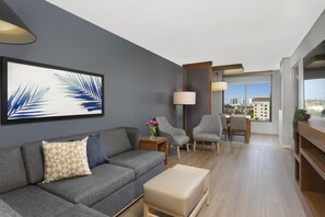 Room, 1 King Bed with Sofa bed, Accessible (Shower) | Premium bedding, pillow-top beds, in-room safe, desk - Hyatt Place San Juan (San Juan)