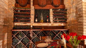 Breakfast, lunch, dinner served; Mexican cuisine