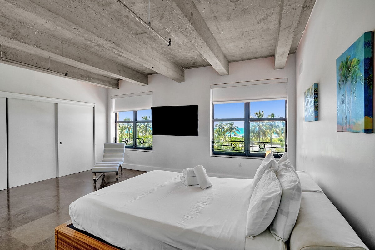 Premium Apartment, 2 Bedrooms, 2 Bathrooms, Beach View | Iron/ironing board, free WiFi