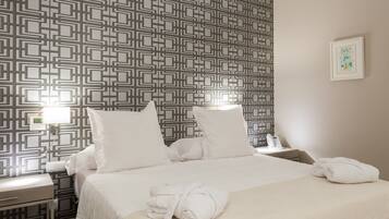 Suite Superior, 1 letto king con divano letto (3 People) | Minibar (con alcuni snack e alcune bevande gratis), cassaforte in camera