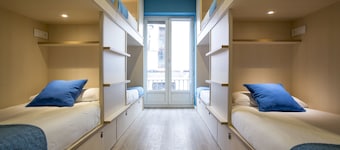 Mola Hostel