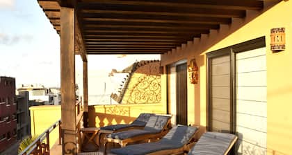 Las 7 Maravillas - Adults Only