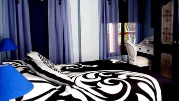 Room, 1 Katil Ratu (Queen), Balcony (Francia o Italia) | Cadar kapas Mesir, peralatan tempat tidur premium, gebar bulu kapas