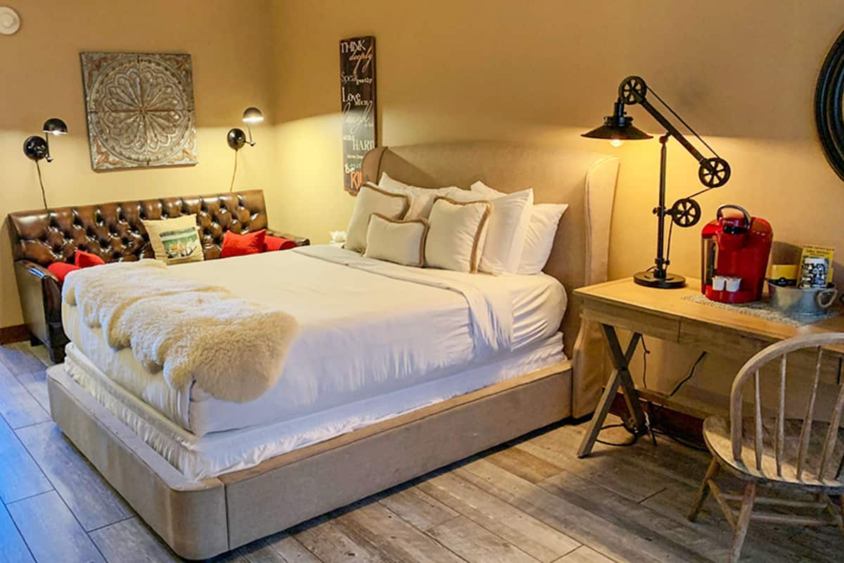 1 bilik tidur, peralatan tempat tidur premium, meja