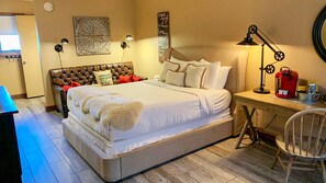 Ropa de cama de alta calidad y escritorio 