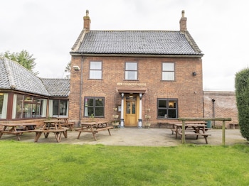 OYO Elm Farm Country House, Norwich Airport