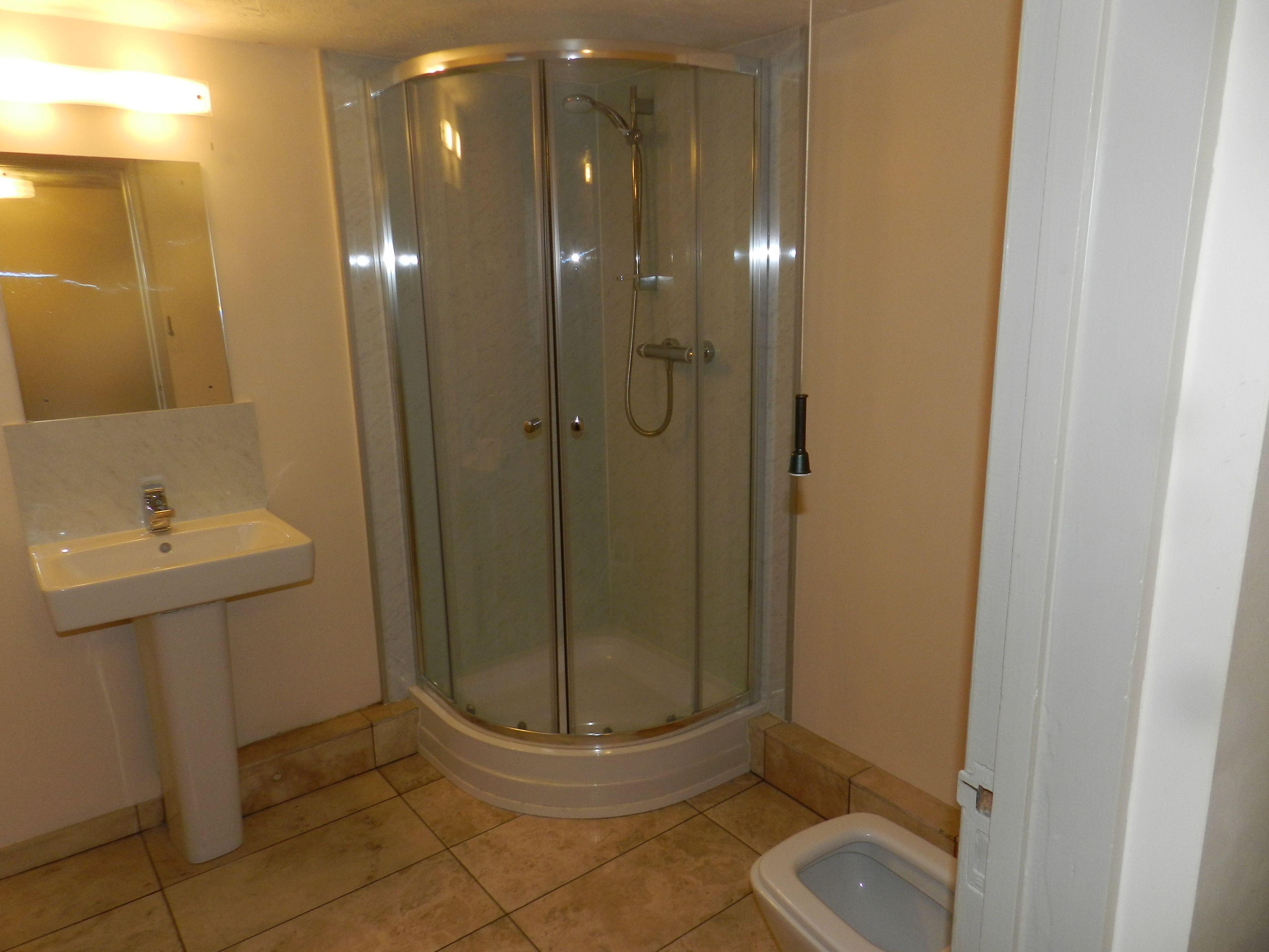 Photo - OYO Elm Farm Country House, Norwich Airport