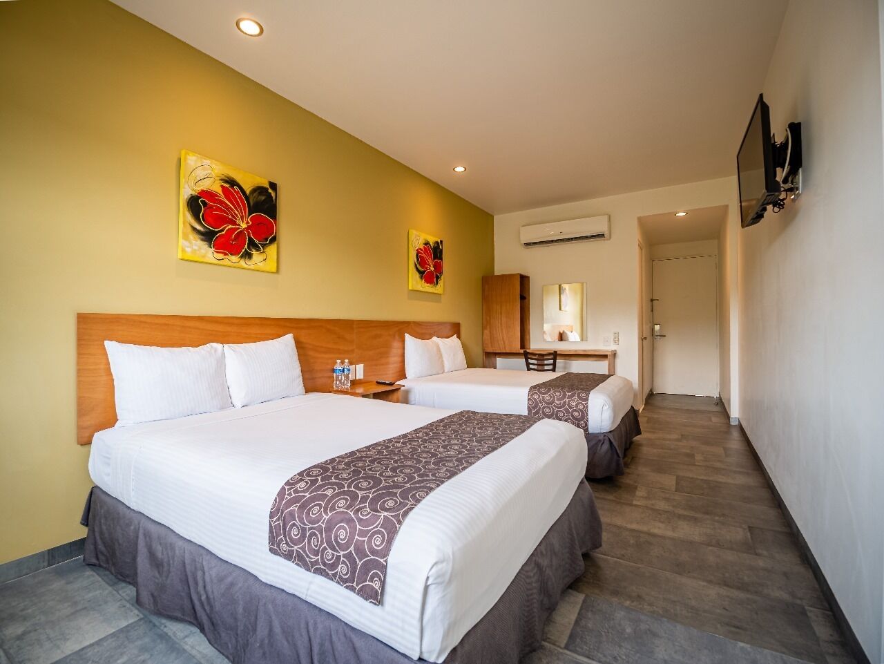 Standard Double Room | Premium bedding, desk, soundproofing, free WiFi