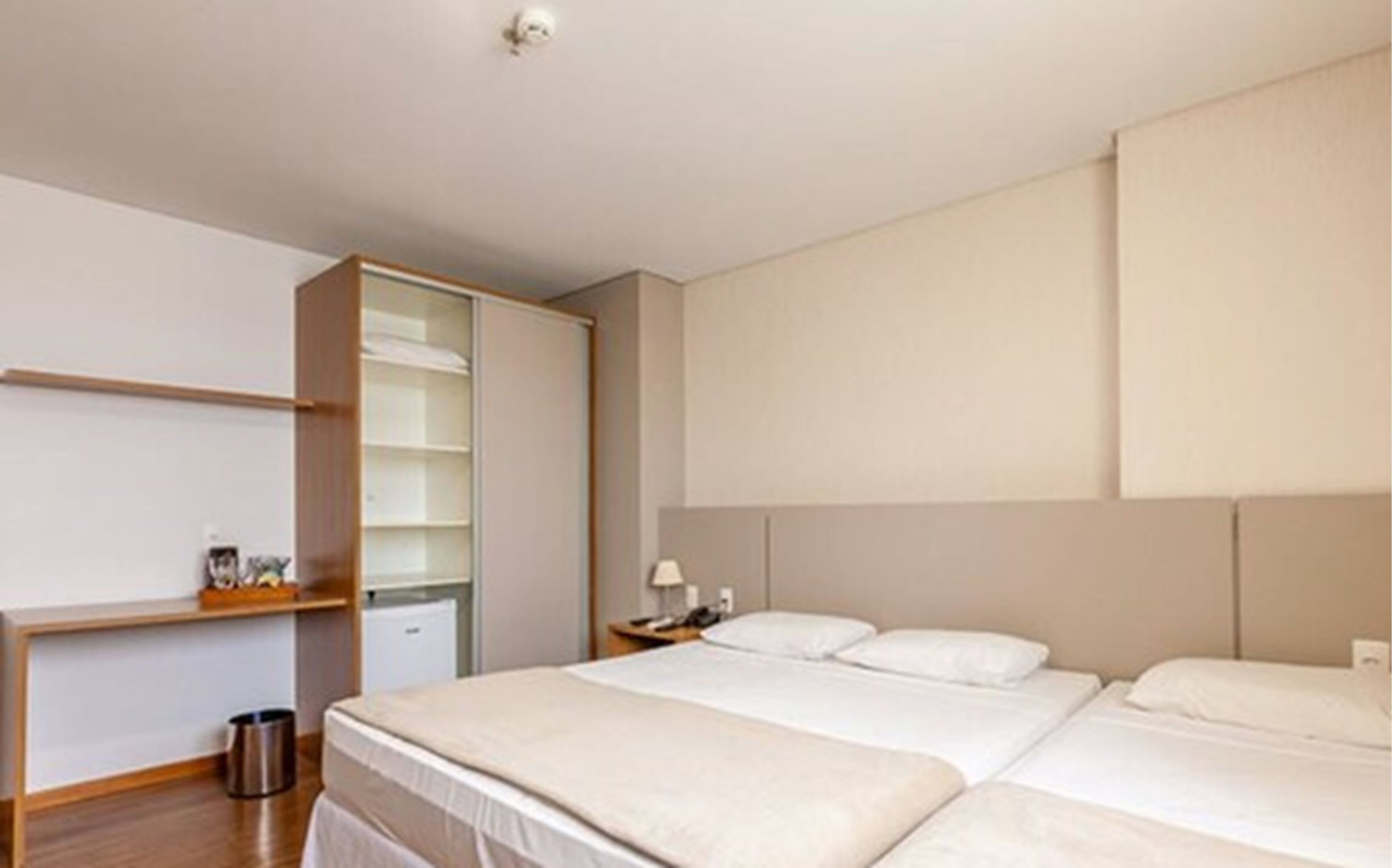 deluxe triple room | minibar, desk, blackout curtains, free wifi