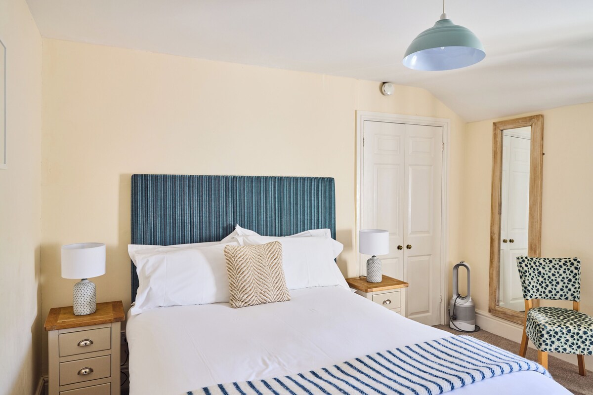 Doppelzimmer (Cosy) | Schreibtisch, Bügeleisen/Bügelbrett, kostenloses WLAN, Bettwäsche