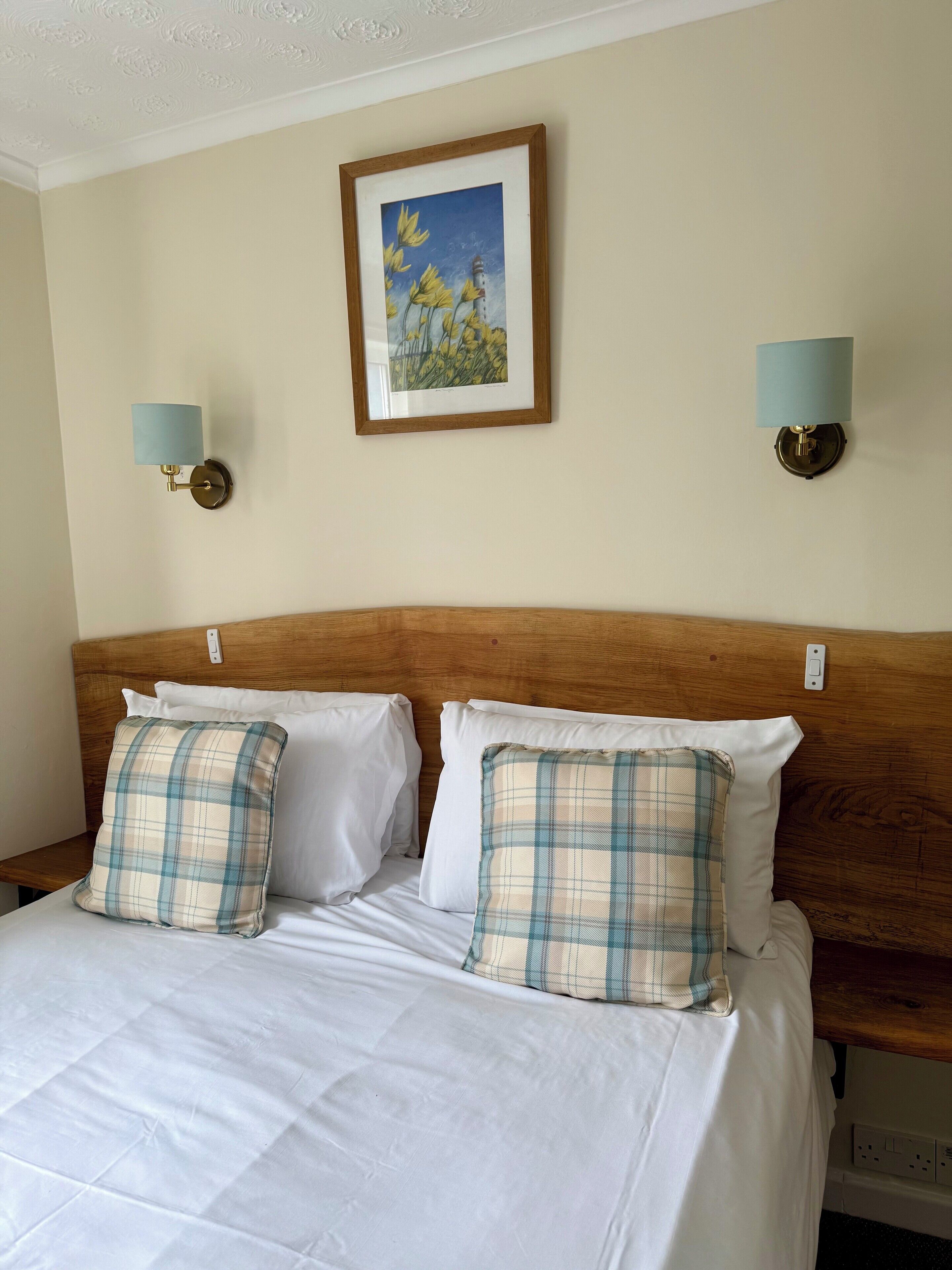 Premium bedding, individually decorated, individually furnished, desk