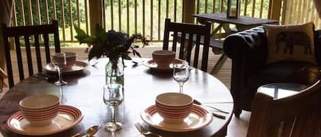 Family Tent | Living area