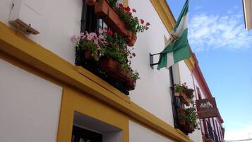 EntrĂ©e de lâhĂ©bergement