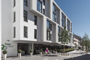 숙박 시설 정면