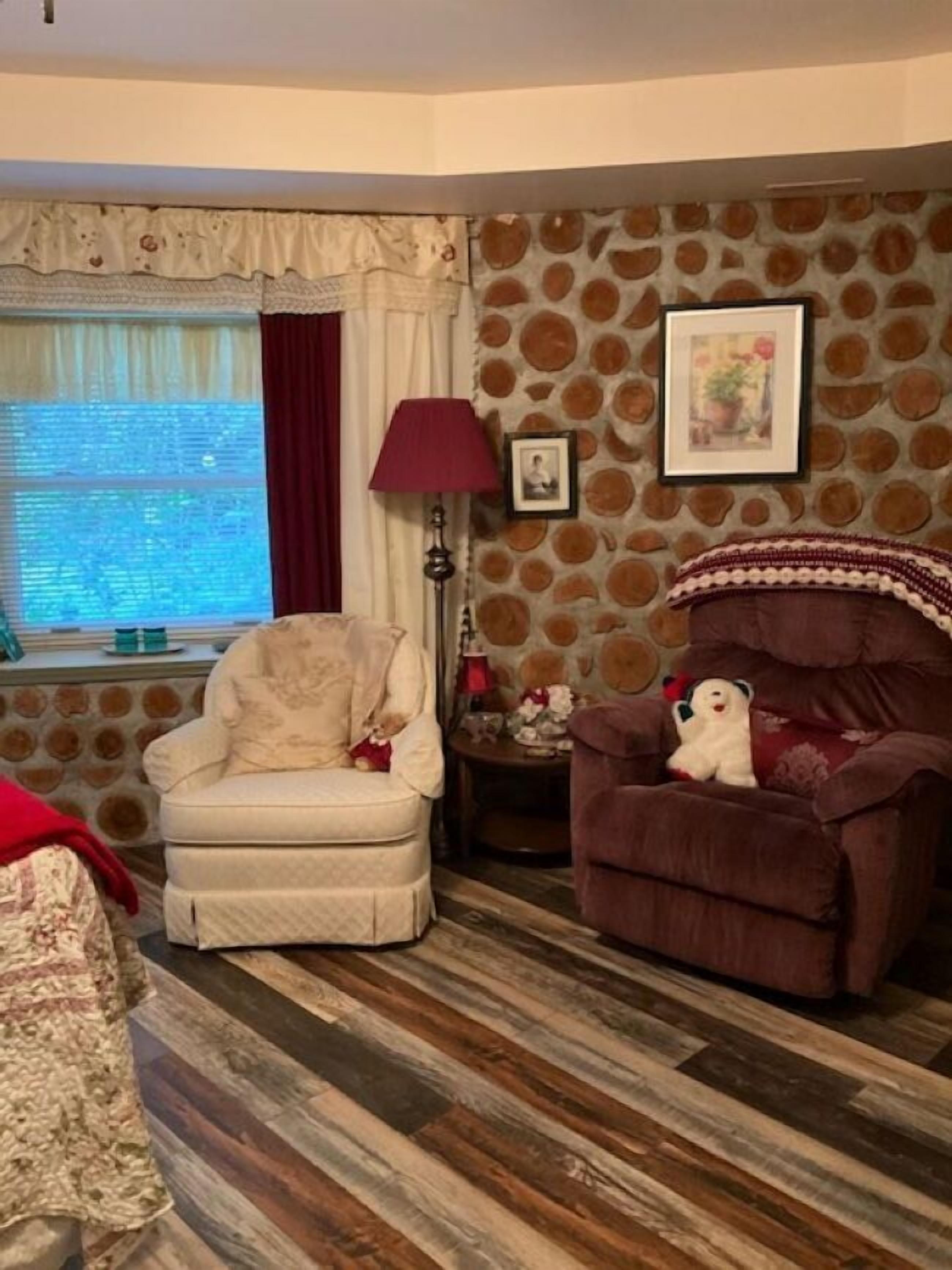 Deluxe Room, 1 Queen Bed (The Garden Room)