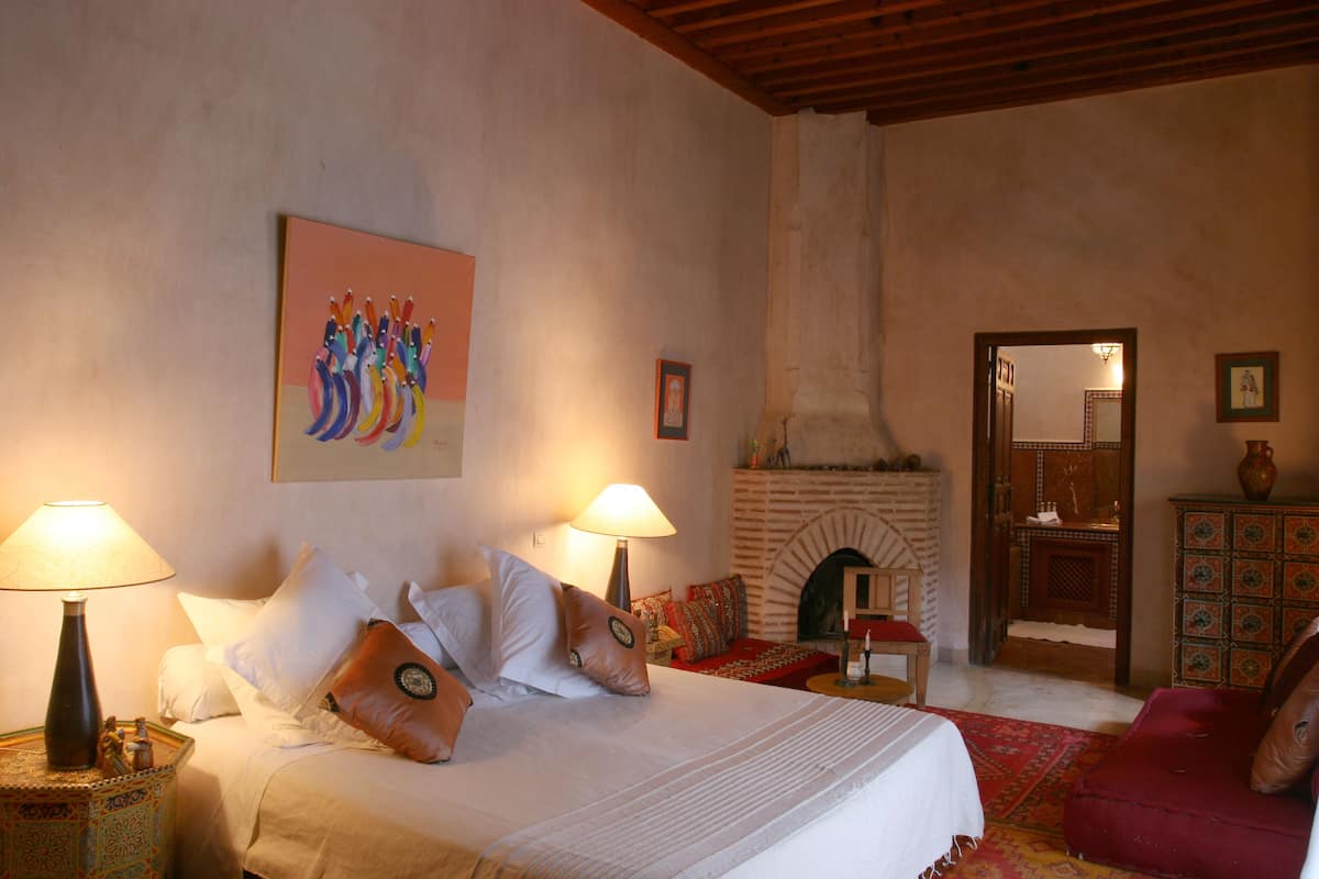 Deluxe Room (Hibiscus)