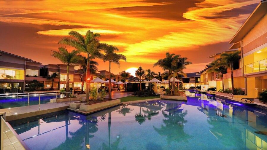 1770 Lagoons Central Apartment Resort