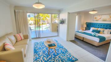 One Bedroom Swim-out | Living area