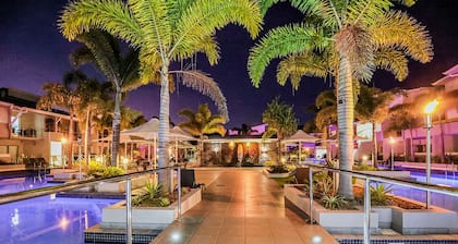 1770 Lagoons Central Apartment Resort