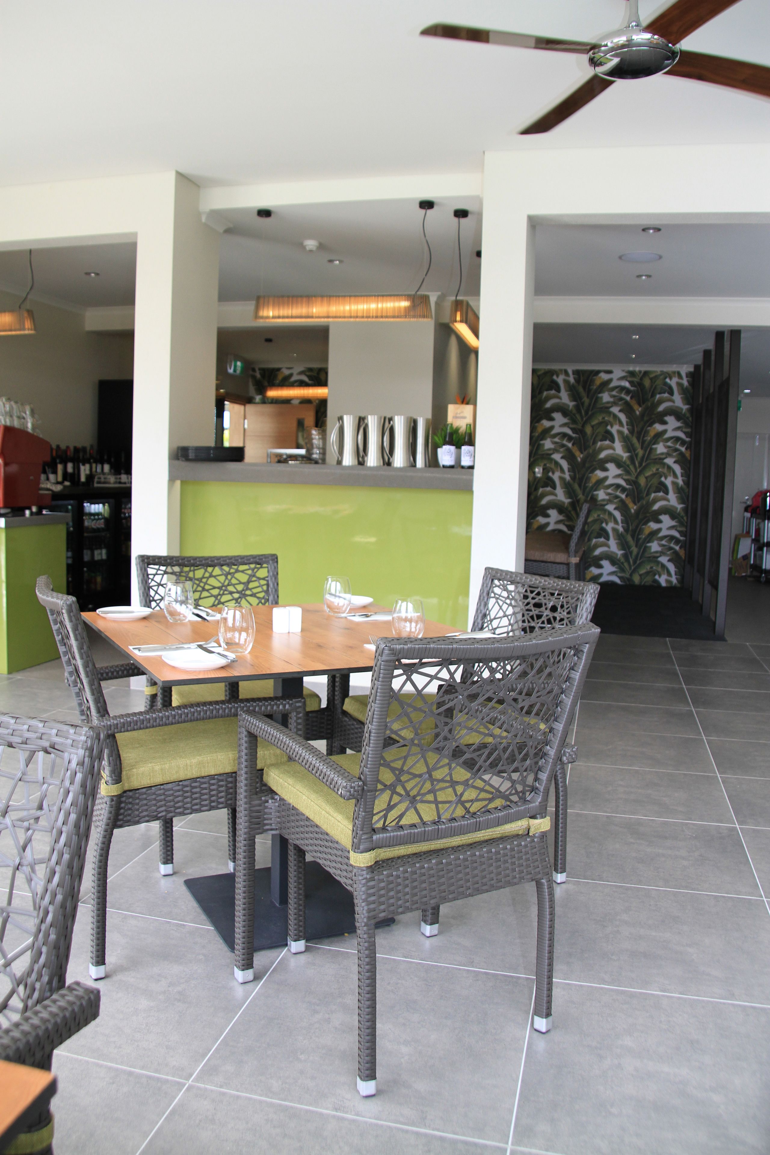 daily cooked-to-order breakfast for a fee