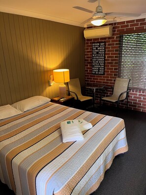 룸 (1 Queen Bed) | 고급 침구, 다리미/다리미판, 무료 WiFi, 침대 시트