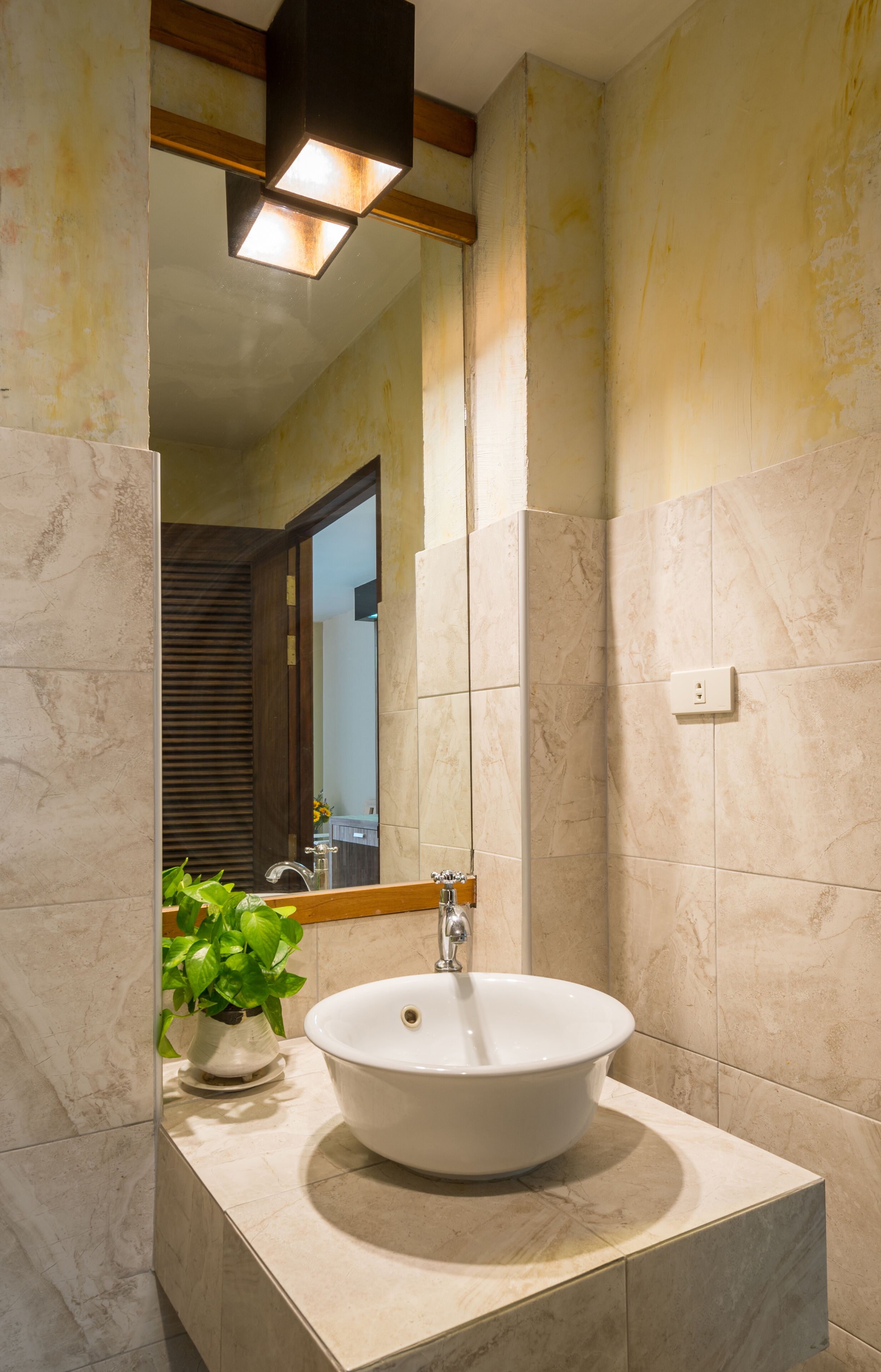 standard room | bathroom | shower, free toiletries, hair dryer, bathrobes