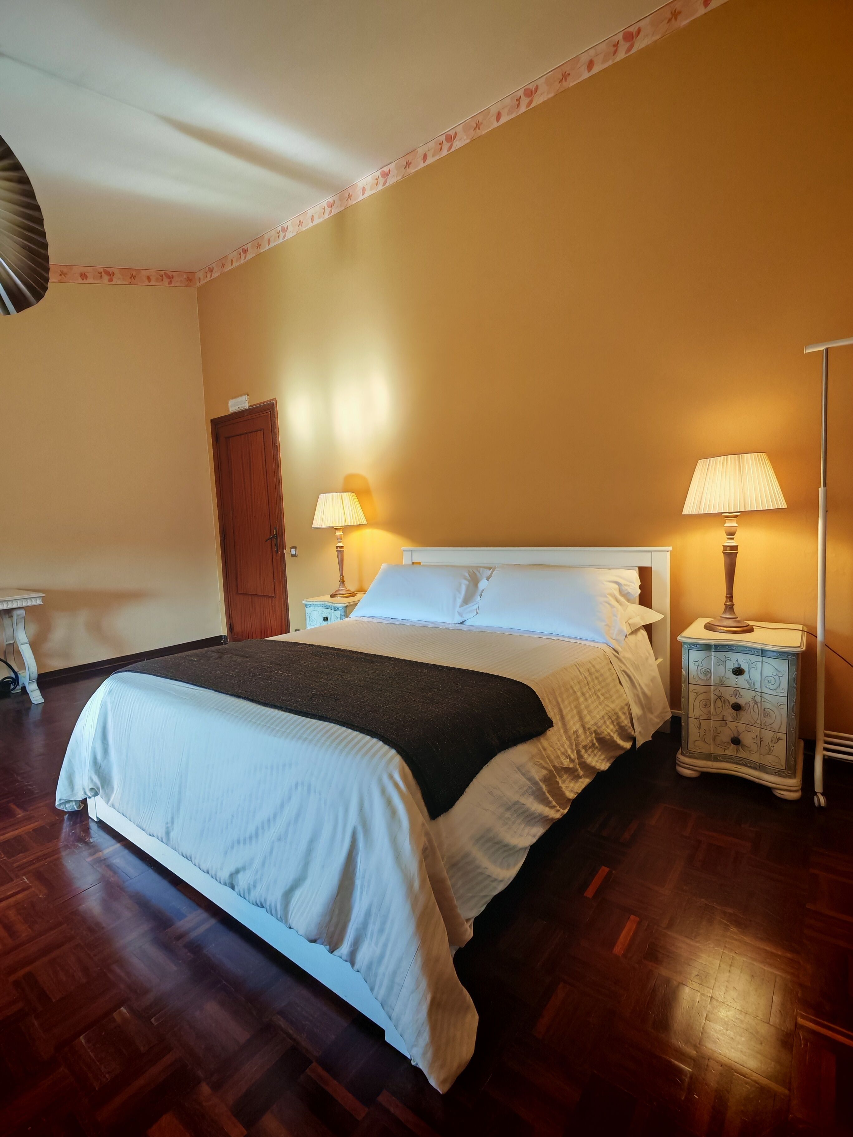 Deluxe Double Room | Premium bedding, minibar, individually furnished, desk