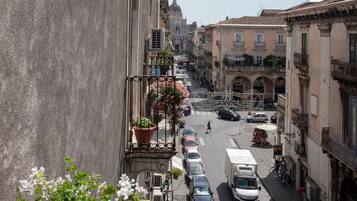 Deluxe Double Room, Balcony | Terrace/patio