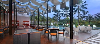 Harper Purwakarta by ASTON
