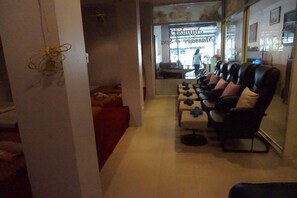 Thai massages - Number 1 Guesthouse & Restaurant (Krabi)