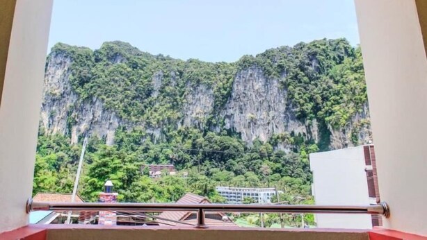 View from room - Number 1 Guesthouse & Restaurant (Krabi)