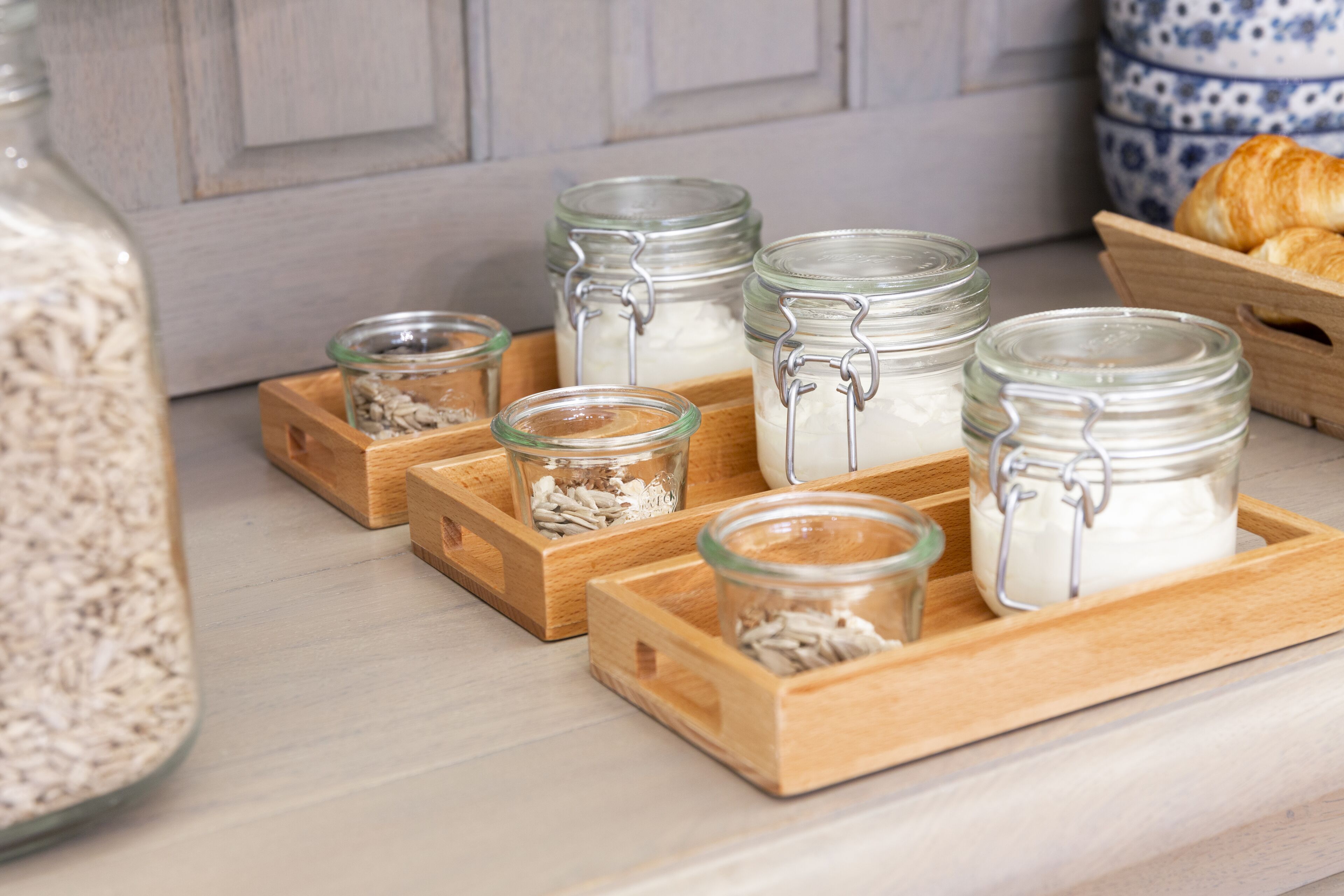 daily buffet breakfast (eur 20 per person)