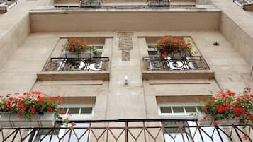 AuĂendetails
