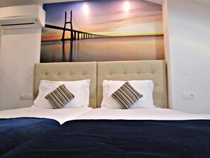 Twin Room without kitchenette | In-room safe, desk, soundproofing, free WiFi - Lisbon City Apartments & Suites by City Hotels (Lisbon)