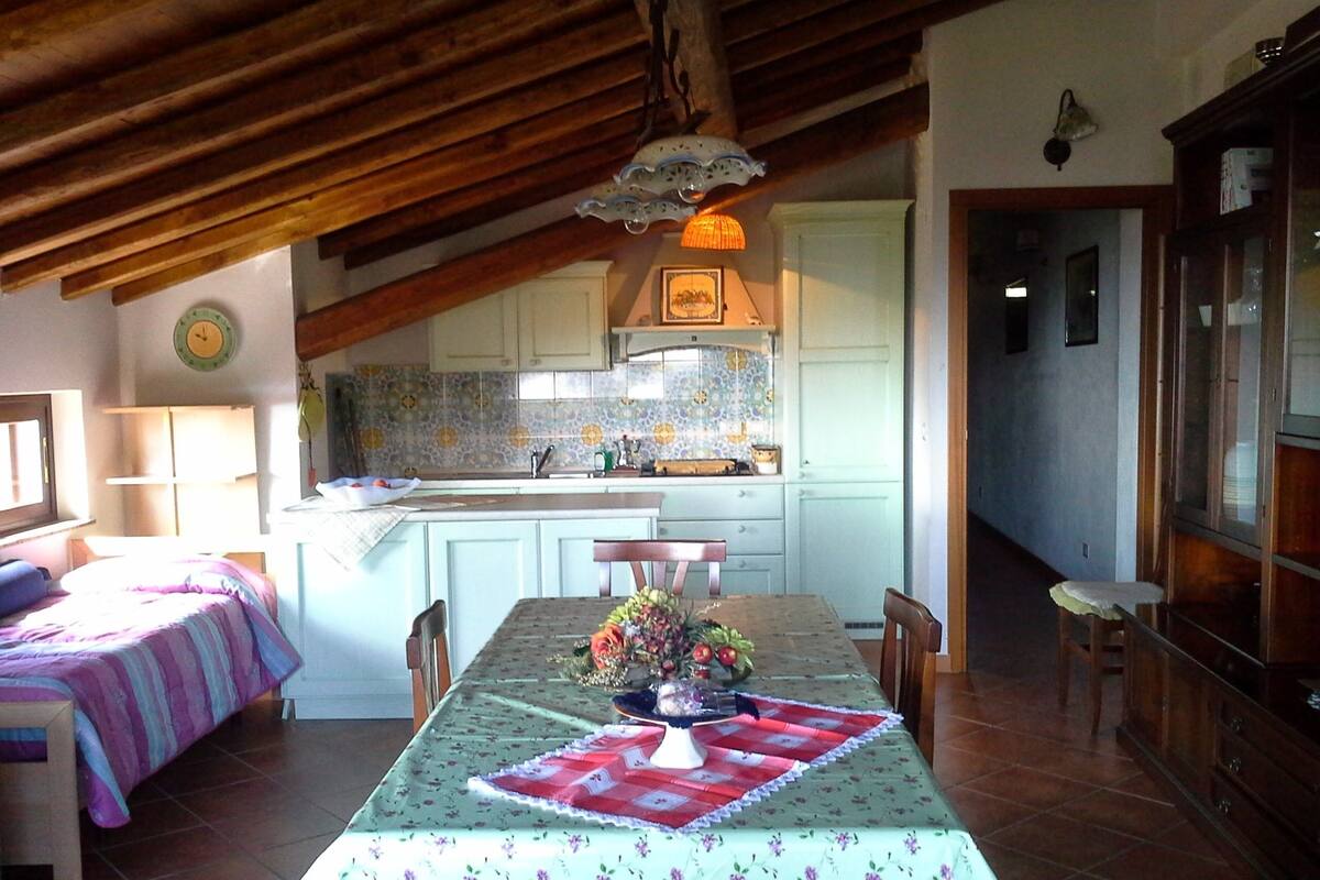 Traditional Apartment, 1 Bedroom, Sea View | Private kitchen