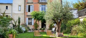 La Maison Rouge D'uzes