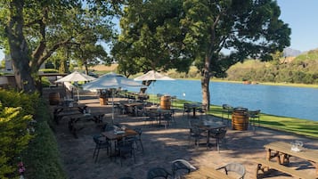 Breakfast, lunch served; international cuisine, garden views