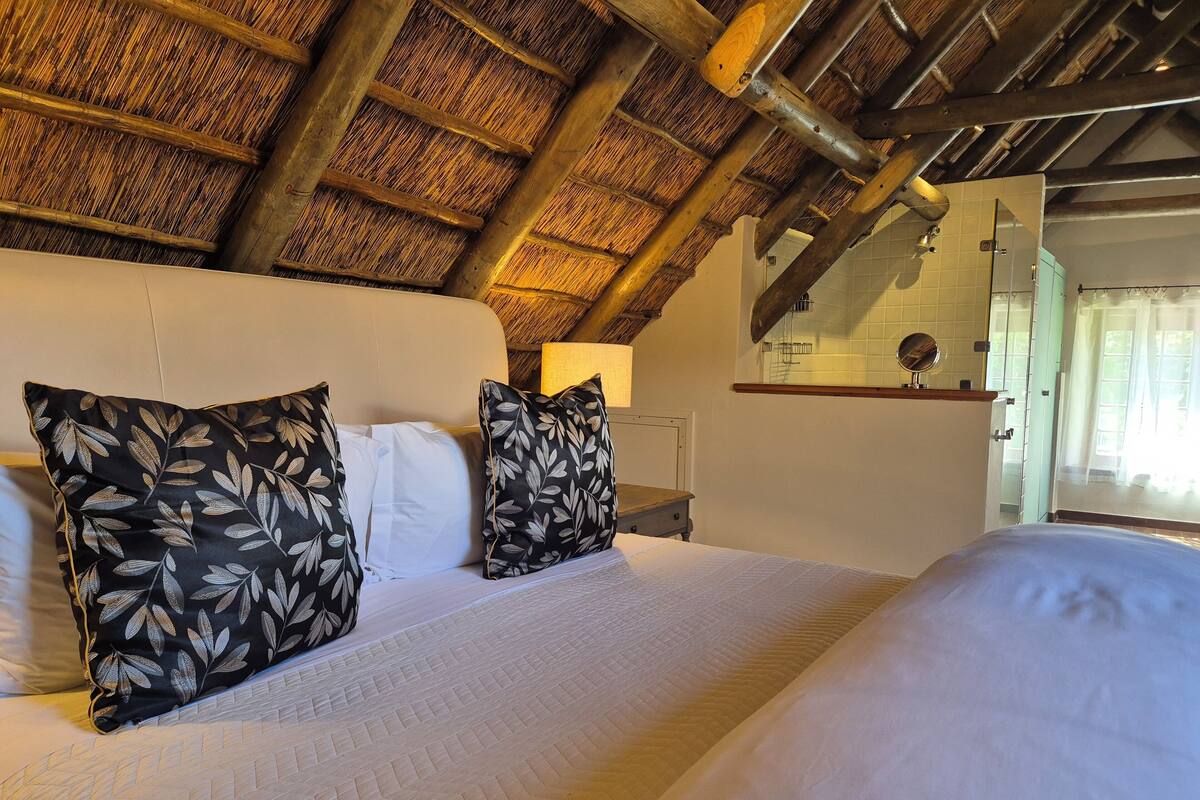 Habitació doble Deluxe | 1 dormitori, caixa forta a l'habitació i escriptori