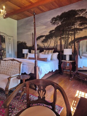 1 chambre, coffres-forts dans les chambres, bureau