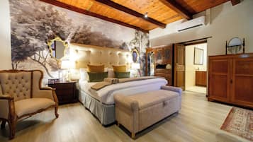 Jonkerhuis Room 2 | In-room safe, desk, iron/ironing board, free WiFi