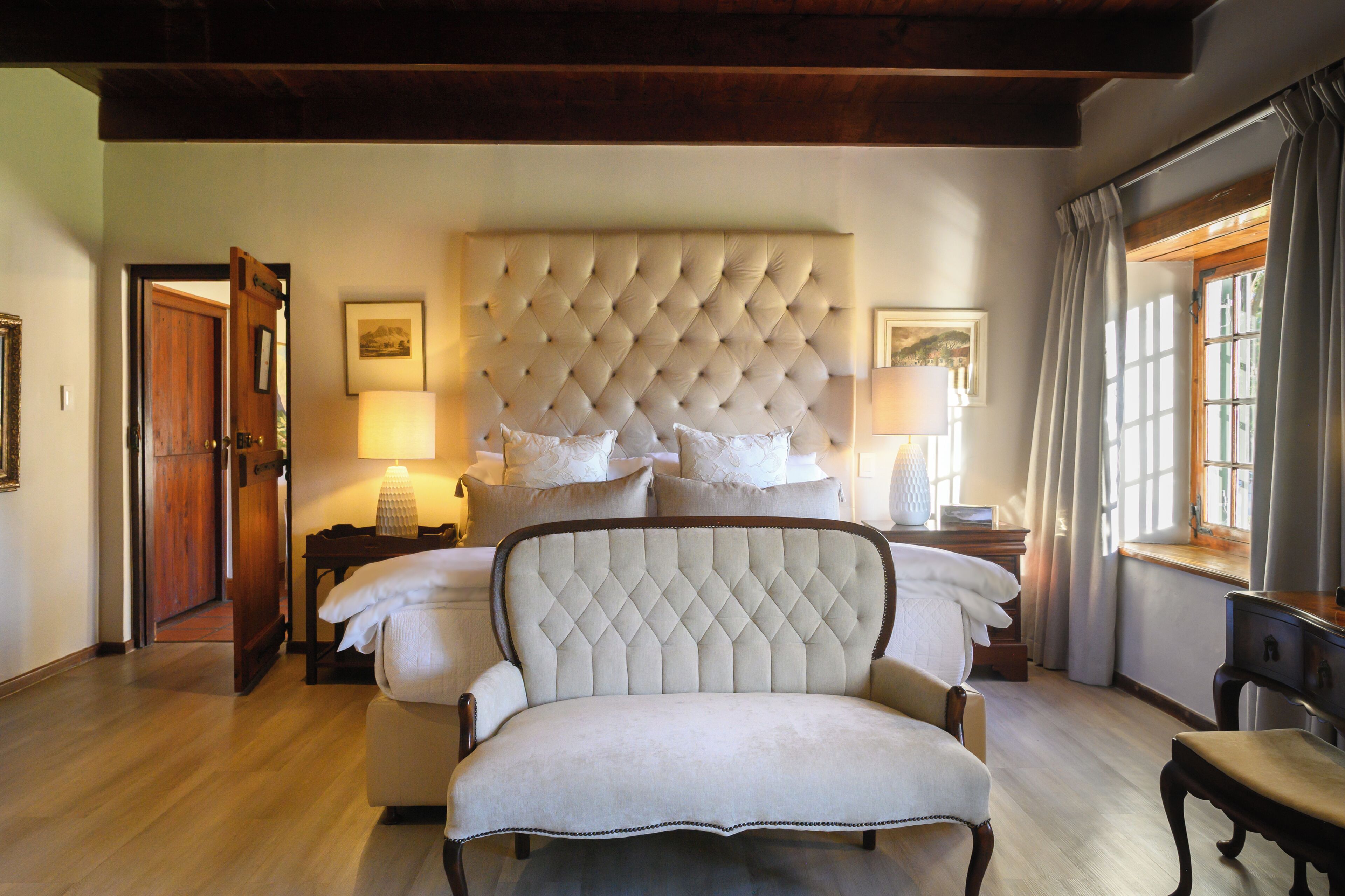 Chambre Deluxe, 1 très grand lit, vue jardin